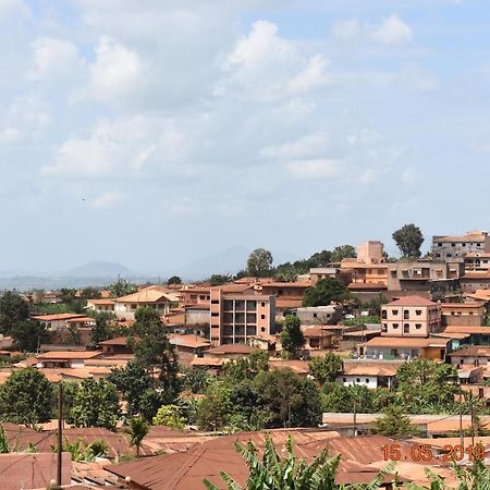 Residence Vicyma 2 P Tout Confort Bafoussam Centre Exterior foto