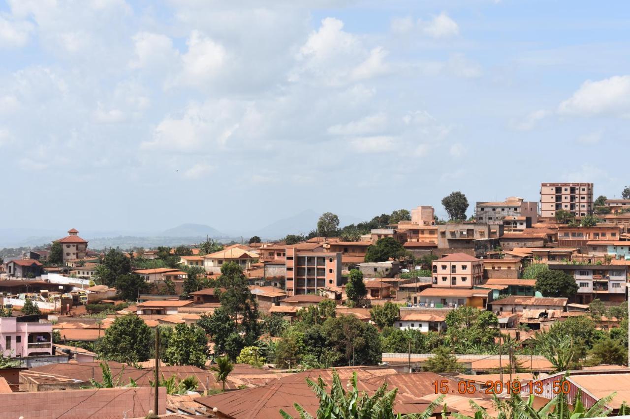 Residence Vicyma 2 P Tout Confort Bafoussam Centre Exterior foto