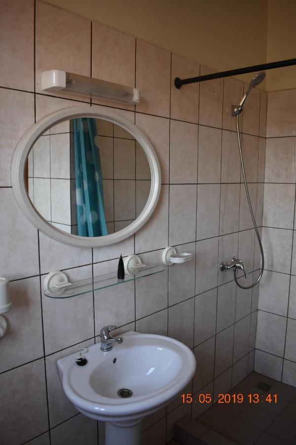 Residence Vicyma 2 P Tout Confort Bafoussam Centre Exterior foto